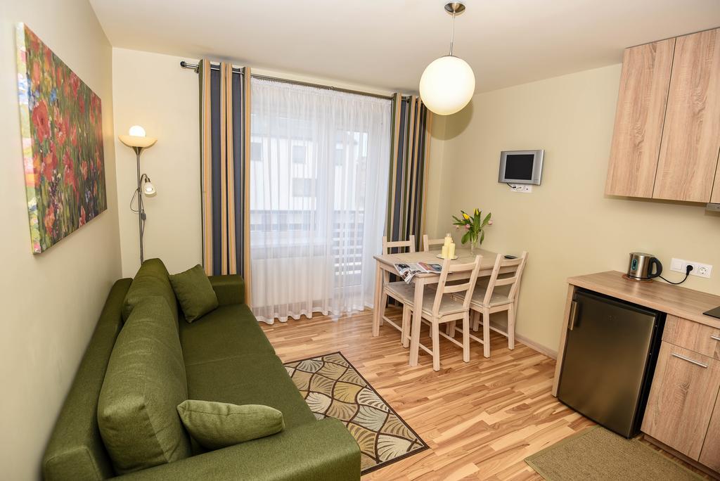 Palangos Vila Apartments 팔랑가 외부 사진